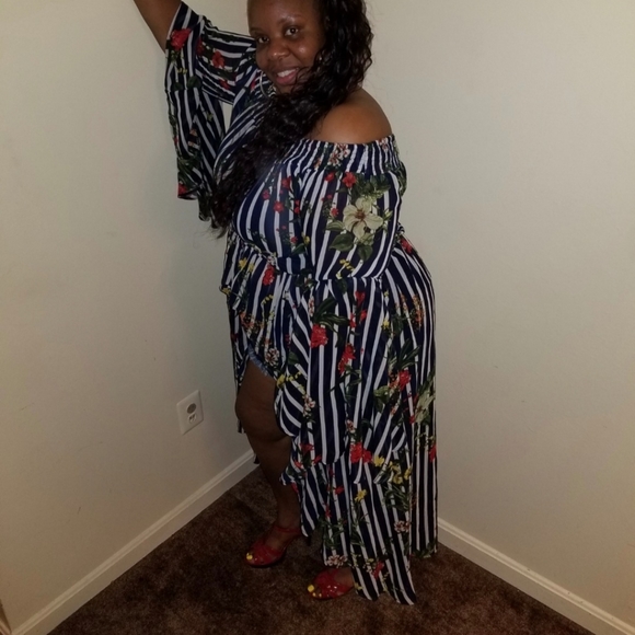 Ashley Stewart's Beautiful Plus Size Tunic Blouse size 18/20 - Picture 5 of 7